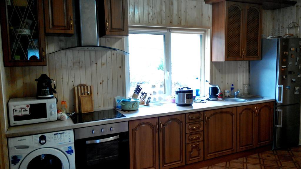 Cottage Ozerniy Lazeshchyna Room photo